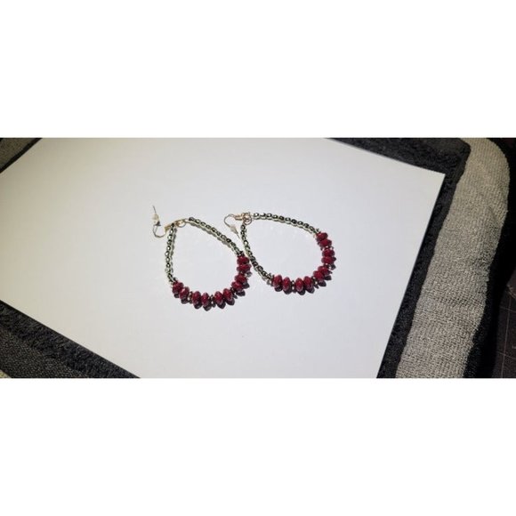 Kohl's Earrings with red stones - Picture 2 of 4
